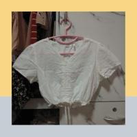 ราคา ส่งต่อเสื้อผ้า เสื้อครอปรูดหน้า งานป้ายIZOD (4615186196)