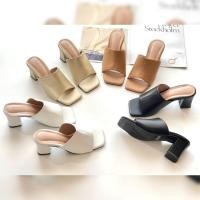 ราคา รองเท้าแฟชั่นส้นสูง 2.5 นิ้ว แบบสวม ใส่สบาย แมทช์ง่าย | ไซซ์ 35–41 | 4 สี ดำ / ขาว / แทน / ทอง (43271820001)