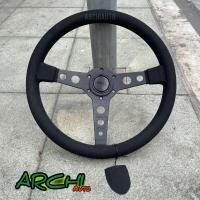 ราคา MOMO steering wheel BLACK Edition พวงมาลัยแต่ง ขนาด 13.5“ นิ้ว ยก 1.5“ รุ่นหนังกลับ (27081338757)