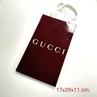 ราคา ถุงกระดาษแบรนด์ gucci มือสองสภาพใช้ได้ (42054155773)