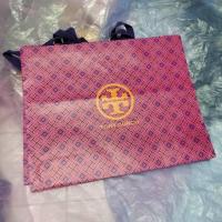 ราคา ถุงกระดาษแบรนด์ Tory Burch [ มือสองสภาพตามรูป ] (29087621304)