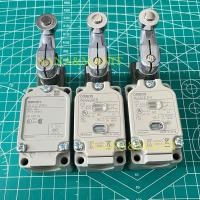 ราคา LIMIT SWITCH OMRON WLCA2-2NTH WLCA2-2LE-N WLCA2-2LD-N พร้อมส่งในไทย (25162507007)