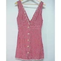 ราคา เอี๊ยมเดรสลายตาราง แดงขาว #lynaround (20481853370)