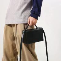 ราคา กระเป๋าสะพายหลังทรงสี่เหลี่ยมเล็กสำหรับผู้ชาย ดีไซน์เรียบง่าย สะดวกพกพา (41476389709)