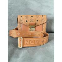 ราคา เคลียร์ตุ้ อยากขาย กระเป๋าสะพายข้าง คาดอกคาดเอว millie crossbody8นิ้ว (มือสอง) (24677283118)