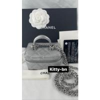 ราคา (New) Chanel Mini Vanity Caviar Silver SHW with Handle (Hologram 31) Fullset (12721533343)
