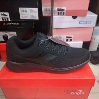 ราคา Diadora สีดําแบบโมโน รองเท้า Diadora ดั้งเดิม DIARYW20401M. รองเท้าผู้ชายแท้ (10922283757)