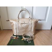 ราคา longchamp mattelic gold size sแท้100% (3276786744)