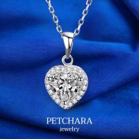 ราคา PETCHARA สร้อยคอเพชรโมอีสรูปหัวใจ 2 กะรัต หน้าเพชรล้อม ตัวเรือนเงินแท้ 92.5% : D1029 (22242439324)