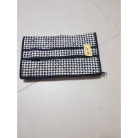 ราคา กระเป๋าเครื่องสำอางยังไม่ใช้เลยคะ (13283635634)