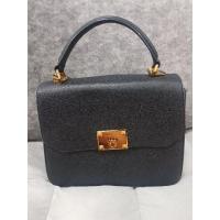 ราคา charles & keith สีดำ (7056447339)