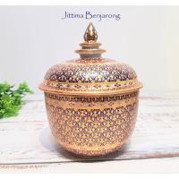 ราคา จิตต์ติมา เบญจรงค์ โถเบญจรงค์ ขนาด 6 นิ้ว (สินค้า OTOP 5 ดาว) (11513900089)