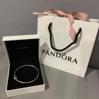 ราคา ส่งต่อ Pandora charm bangle Size 19. ของแท้ 10000% (2368597635)