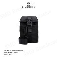 ราคา Givenchy กระเป๋าสะพาย รุ่น Mini 4G Light Backpack In Nylon Code: BKU02CK17R 001 (22256682416)