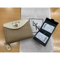 ราคา กระเป๋าสตางค์ LYN LYN (7611412392)