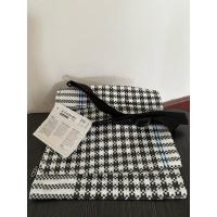 ราคา กระเป๋า IKEA SAMMANKOPPLA x GREYHOUND (มือสองญี่ปุ่น) (28559062747)