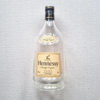 ราคา ขวดเหล้าเปล่า Hennessy VSOP (1L) รุ่นเก่า ขวดสวยมาก พร้อมกล่อง ก๊อกขาดแต่มีจุก (46004058051)