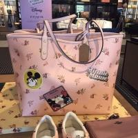 ราคา Coach x Disney Minnie Reversible Tote (1340220382)