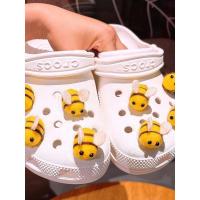 ราคา jibbitz crocs daddy jibbitz รองเท้ารูหัวเข็มขัด ออกแบบน่ารักแบบการ์ตูน ลายผึ้งและดอกไม้ (45654025542)