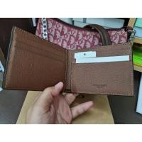 ราคา กระเป๋าสตางค์ผู้ชาย COACH F26171 SLIM BILLFOLD WALLET WITH VARSITY STRIPE (N3D) สี: SADDLE/MIDNIGHT (7375486891)