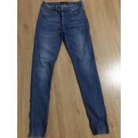 ราคา กางเกงยีนส์McLady สีอ่อน ของแท้(มือสองสภาพดีมาก) (6155537731)