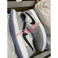ราคา (แท้100%พร้อมส่ง) NIKE AIR JORDAN 1 RETRO LOW GOLF WOLF GREY (23911003887)