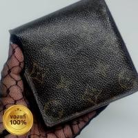 ราคา กระเป๋าสตางค์หลุยส์ชายมือสองของแท้มีตำหนิสองจุดด้านในกระเป๋า ส่วนด้านนอกลายสีเฟด (15386602480)