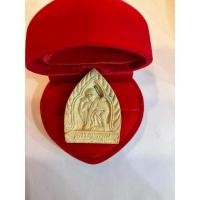 ราคา No224 พระผงรูปเหมือนหลวงพ่อคูณ พิมพ์เจ้าสัว ปี 36 ฝังตระกรุด 1 ดอก (18879878594)