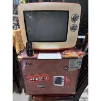 ราคา LG Retro TV CRT TV 14 inches Orange Box set with full accessories no.1 (43507220100)
