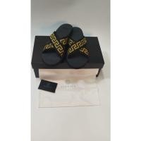 ราคา Versace Nastro Greca Sandal (42164242762)