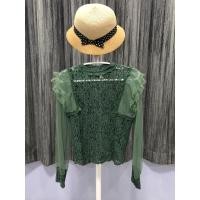 ราคา เสื้อลูกไม้เกาหลี คอเต่า แต่งชีฟองอัดพลีทแขนยาว (4648806933)