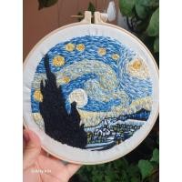 ราคา ภาพปักสำหรับตั้งโชว์ ภาพราตรีประดับดาว(the starry night) เส้นผ่าศูนย์กลาง 20ซม. (28332561085)