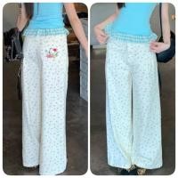 ราคา กางเกงยีนส์ผู้หญิง ทรงขาบาน ทรงผูกโบว์สีขาว พิมพ์ลายพร้อมปักลายคิตตี้ ทรงลำลอง (42557867635)