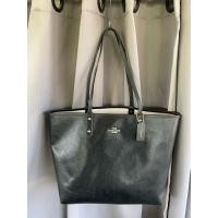 ราคา กระเป๋า coach tote 16นิ้ว มือสองของแท้100% (40664830792)