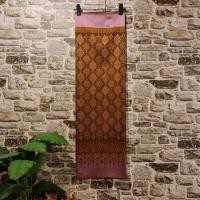 ราคา ผ้าฝ้าย (ผ้าไทย ผ้าซิ่น ผ้าถุง) ผ้าทอทั้งผืน ลายมัดหมี่กาบไหม สีชมพู (54154005206)