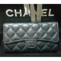 ราคา กระเป๋าสตางค์สามพับ Chanel Tri Fold Chacoal Cavier Wallet (13504765)