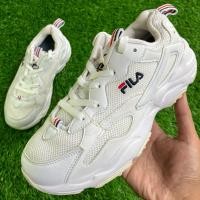 ราคา FILA Ray Tracer รองเท้าผ้าใบสีขาว ไซส์ 37.5 (40926424457)