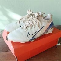 ราคา มือ2รองเท้าสตั๊ดเด็กไนกี้(แท้%จากร้าน ARI) Nike Mercurial JR ZM Vapor 16 Academy MDS FG/MG สี ⚪ Size 20.5 cm (52101322212)