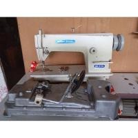 ราคา หัวจักรเย็บผ้าอุตสาหกรรม(มือสอง) และอ่างน้ำมันพร้อมชุดดันเข่ายกตีนผี (25189158260)