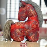 ราคา ขนาดใหญ่เพลงจินโพนี่2026ปีม้ามิ่งขวัญตุ๊กตาพิธีขึ้นบ้านใหม่จอยปีใหม่เทศกาลฤดูใบไม้ผลิตรุษจีนเครื่องประดับตกแต่ง Z1220 (52503363604)