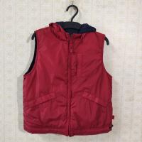 ราคา เสื้อกั๊กเด็ก ใส่ได้2ด้าน มีฮู้ดแบรนด์Uniqlo Size.120 (5-6ปี) เสื้อผ้ามือสองญี่ปุ่นคัดเกรดA (10058617053)