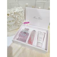ราคา เซ็ทของขวัญน้ำหอม Dior set Miss dior Blooming Bouguet พร้อมถุงแบรนด์ริบบิ้น (29352988119)