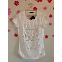 ราคา Sale งานป้าย เสื้อยืดคอกลม แขนสั้น งานสกรีนสีเงิน สวยมากกกก ไม่ควรพลาดเลยนะคะ ใส่ง่ายดูดีค่ะ (21625456931)