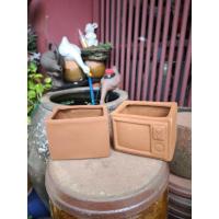 ราคา กระถางดินเผา - กระถางทรงทีวี (ราคา 1 ใบ) (42859537047)