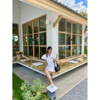 ราคา มินิเดรส แขนระบาย ป้ายmo.studio (23553810163)