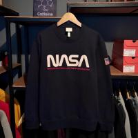 ราคา CREWNECK NASA NAVY ORIGINAL BY H*M (26431362668)