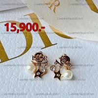 ราคา [พร้อมส่ง]: Dior Dio(r)evolution Earrings ‼️ก่อนกดสั่งรบกวนทักมาเช็คสต๊อคก่อนนะคะ‼️ (42361595103)