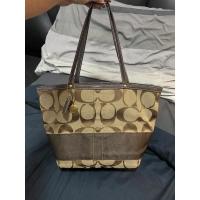ราคา Coach tote มือสอง สภาพใหม่ (16258525879)