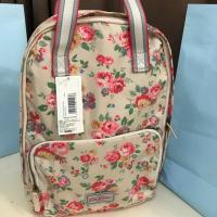 ราคา กระเป๋าเป้สะพาย Cath Kidston London New พร้อมป้าย ลายดอก (4537913678)