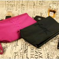 ราคา กระเป๋าเครื่องสำอาง YSL สีดำ ขนาดพกพา (8428147555)